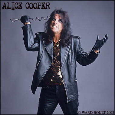 Alice Cooper: Биография, Состав группы, Дискография, Интервью, Фото.
